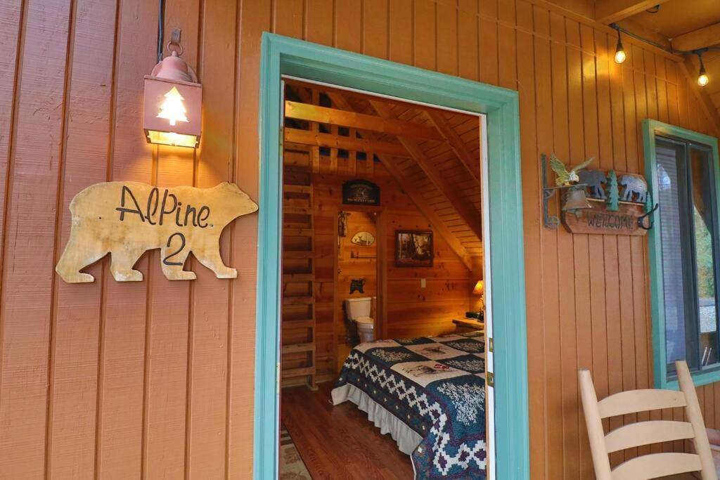 Cozy Cabin W/ Fireplace 3 Minutes To Helen! #2. Exterior foto