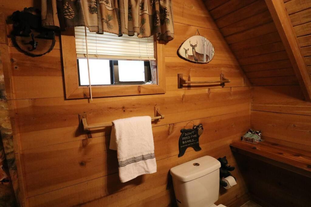 Cozy Cabin W/ Fireplace 3 Minutes To Helen! #2. Exterior foto